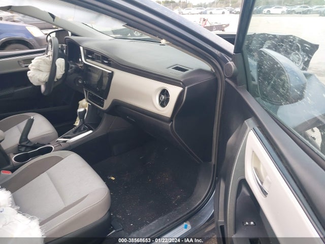 2018 TOYOTA COROLLA LE VIN: 2T1BURHE9JC067317