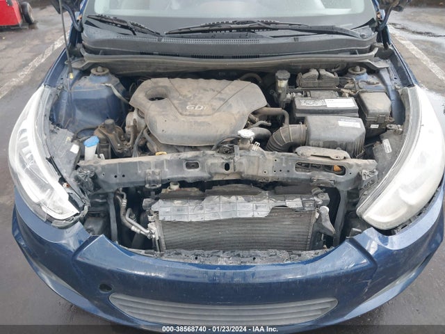 2016 HYUNDAI ACCENT SE VIN: KMHCT4AE5GU076544