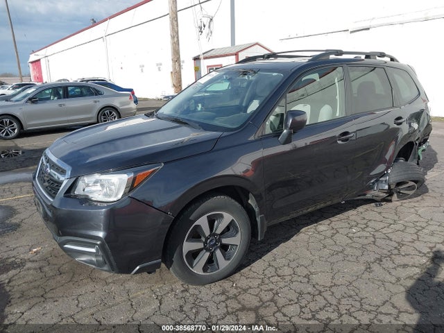 JF2SJAGC0HH585690 Subaru Forester 2.5i Premium