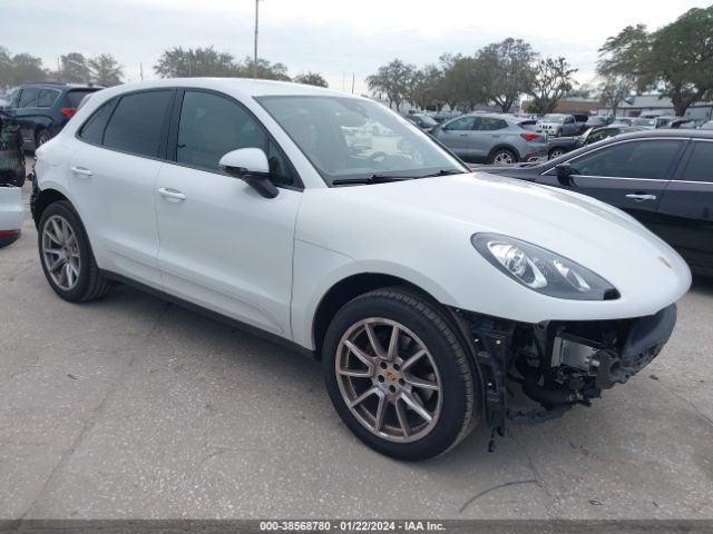 2018 PORSCHE MACAN WP1AA2A52JLB07444 Photo 0