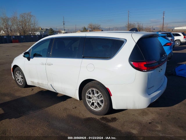 Chrysler Pacifica Touring 2023 2C4RC1FG2PR547408 Image 3