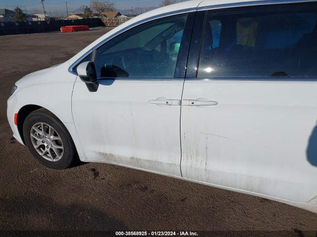 Chrysler Pacifica Touring 2023 2C4RC1FG2PR547408 Image 6