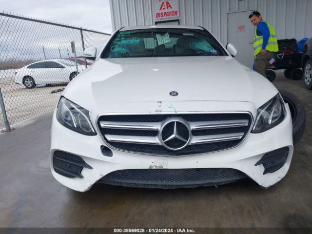 WDDZF4KB8HA014283 Mercedes-Benz E 300 4matic