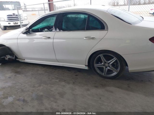 WDDZF4KB8HA014283 Mercedes-Benz E 300 4matic