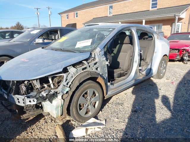Chevrolet Cruze Ls Auto 2018 1G1BC5SM4J7208235 Image 2