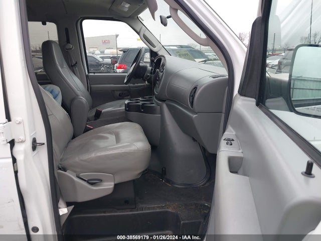 2008 FORD E-350 SUPER DUTY XL/XLT VIN: 1FBSS31L08DA75206