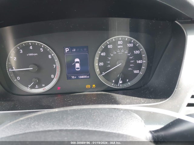 2016 HYUNDAI SONATA SE VIN: 5NPE24AF2GH367179
