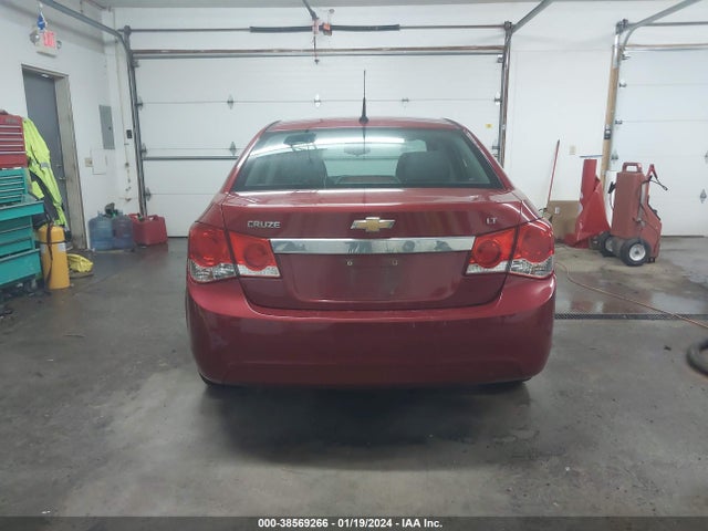 38569266 :رقم المزاد ، 1G1PC5SB9E7414273 vin ، 2014 Chevrolet Cruze 1lt Auto مزاد بيع
