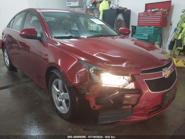 38569266 :رقم المزاد ، 1G1PC5SB9E7414273 vin ، 2014 Chevrolet Cruze 1lt Auto مزاد بيع