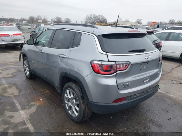 Jeep Compass Latitude Lux 4x4 2022 3C4NJDFB7NT207532 Image 3