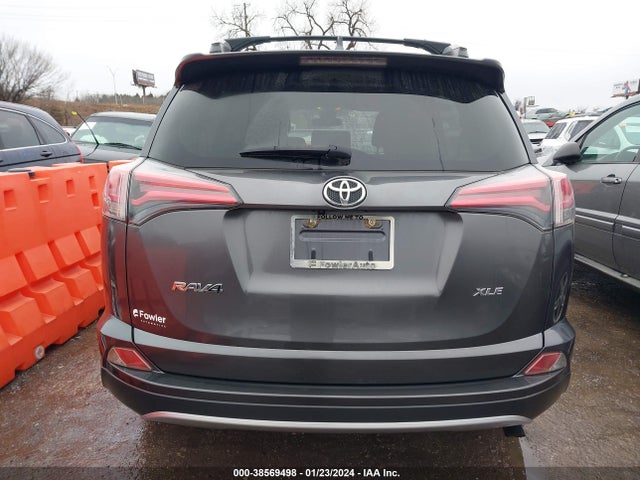 Toyota Rav4 Xle 2018 JTMWFREV2JJ737732 Image 16