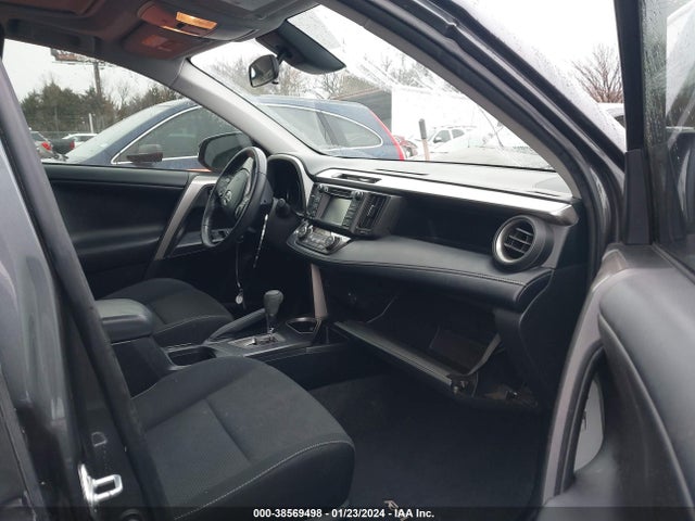 Toyota Rav4 Xle 2018 JTMWFREV2JJ737732 Image 5