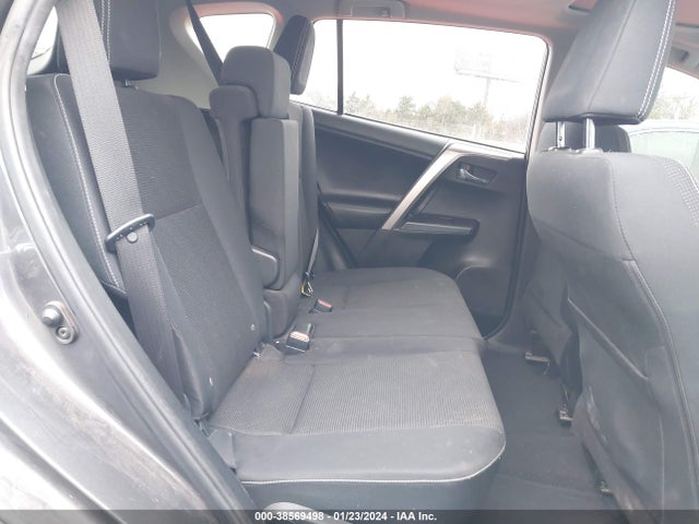 Toyota Rav4 Xle 2018 JTMWFREV2JJ737732 Image 8