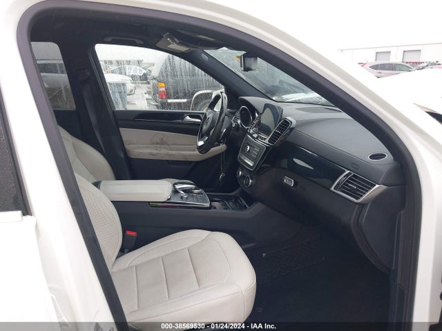 4JGDF6EE3HA757077 Mercedes-Benz Gls 450 4matic