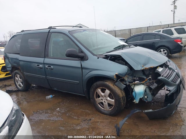 2005 DODGE GRAND CARAVAN SXT VIN: 2D4GP44L65R465162
