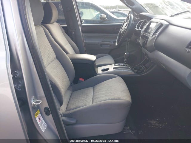 Toyota Tacoma Prerunner 2014 5TFJX4GN5EX030313 Image 5
