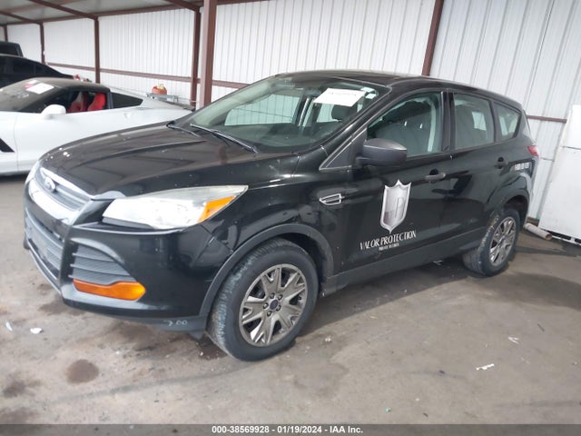 Ford ESCAPE S 2014 1FMCU0F74EUA38042 Image 2