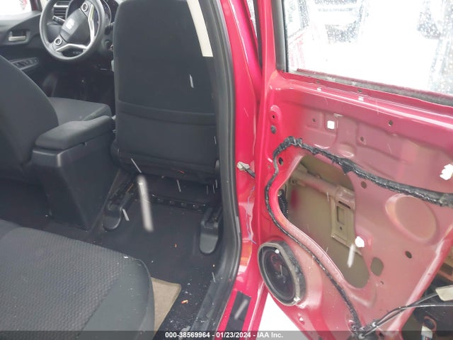 Honda FIT LX 2018 3HGGK5H46JM724546 Image 8