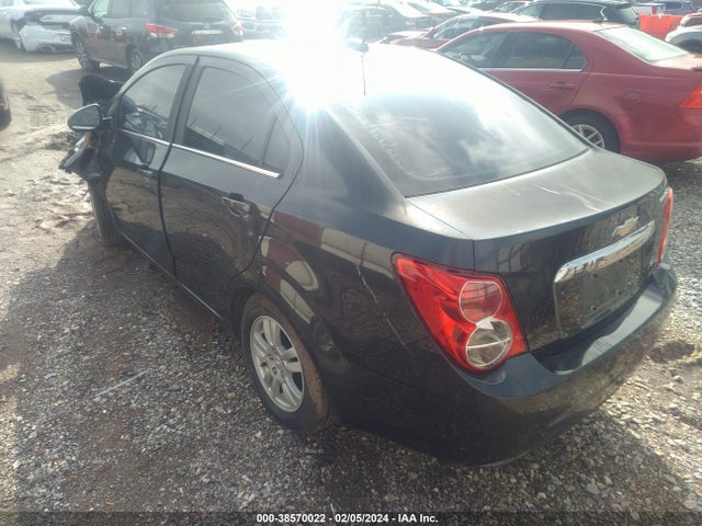 Chevrolet Sonic Lt Auto 2015 1G1JC5SH6F4153407 Image 3