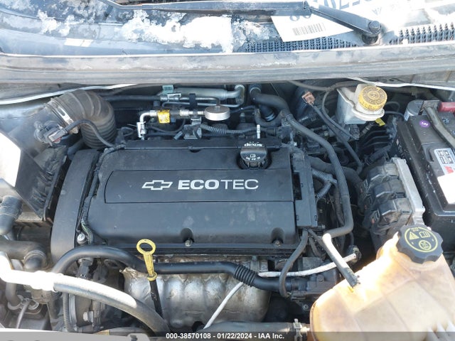 Chevrolet Sonic Lt Auto 2015 1G1JC6SG0F4213095 Image 10