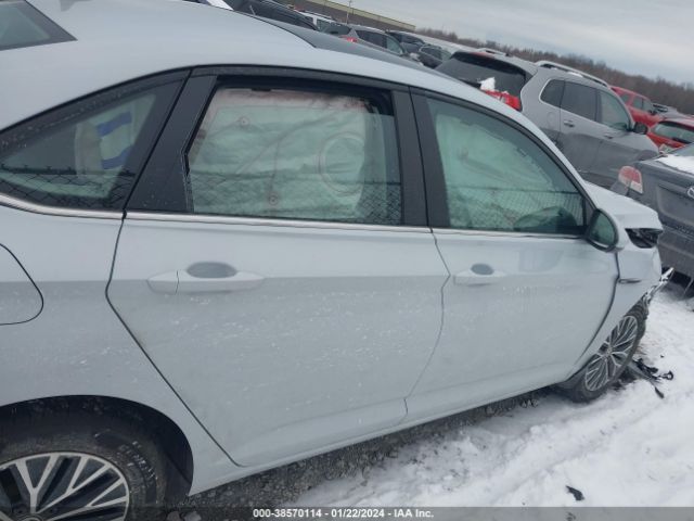 3VWE57BU3KM027271 Volkswagen Jetta 1.4t Sel