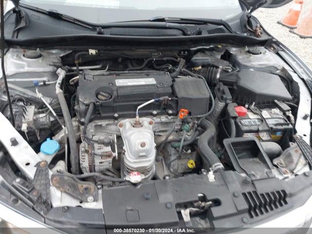 Honda ACCORD LX 2016 1HGCR2F32GA010499 Image 10