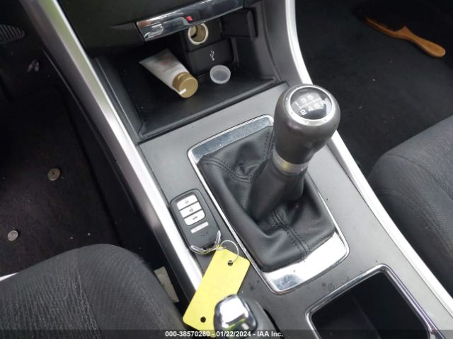 1HGCR2E75EA117337 Honda ACCORD EX