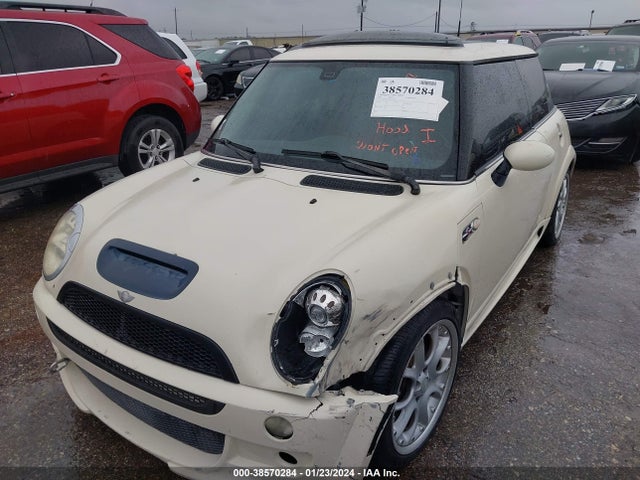 2006 MINI COOPER S WMWRE33566TL22146 Photo 1