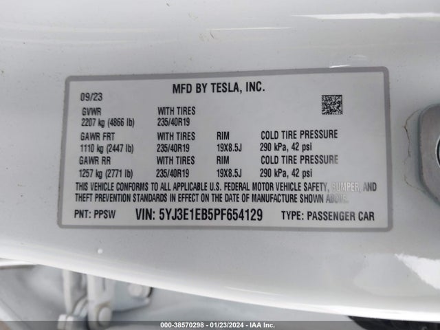 Tesla Model 3 Long Range Dual Motor All-wheel Drive 2023 5YJ3E1EB5PF654129 Image 9