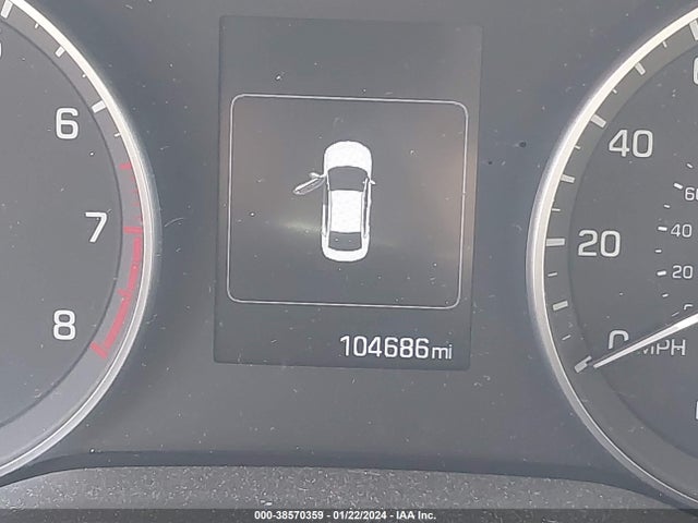 Hyundai Elantra Value Edition 2018 5NPD84LF9JH360745 Image 15
