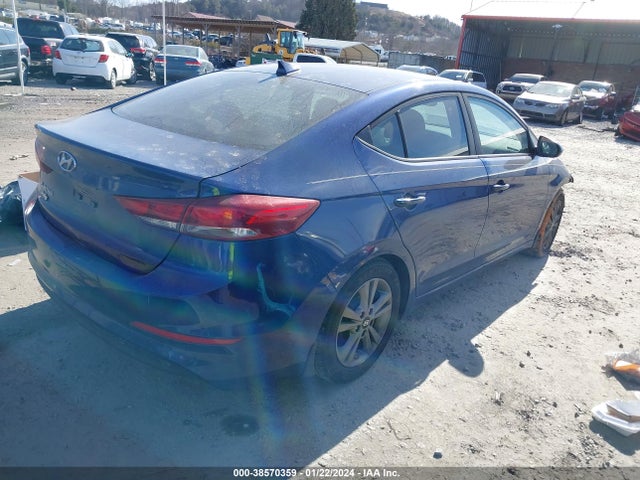 Hyundai Elantra Value Edition 2018 5NPD84LF9JH360745 Image 4