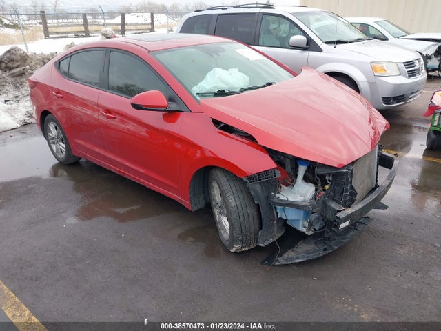2019 5NPD84LF7KH440885 main image