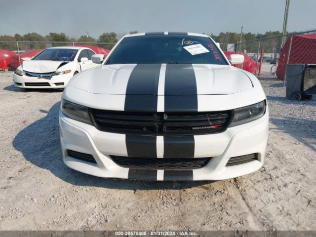 2C3CDXBG0KH736525 Dodge Charger Sxt Rwd