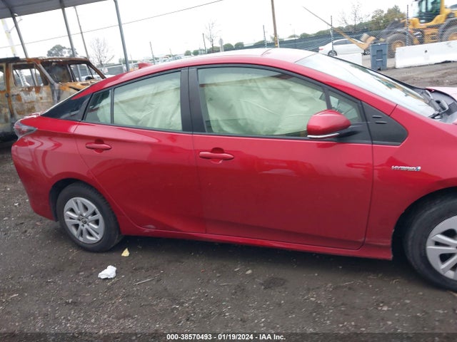 Toyota Prius Two 2016 JTDKBRFU9G3528243 Image 13