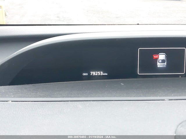Toyota Prius Two 2016 JTDKBRFU9G3528243 Image 15