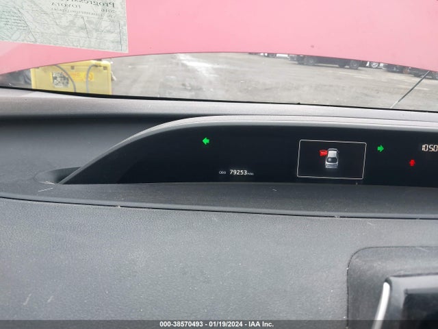 Toyota Prius Two 2016 JTDKBRFU9G3528243 Image 7