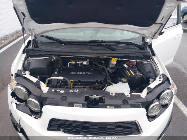Chevrolet Sonic Lt Auto 2015 1G1JC6SH0F4168202 Image 10