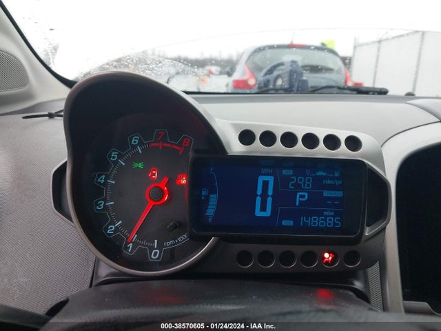Chevrolet Sonic Lt Auto 2015 1G1JC6SH0F4168202 Image 7