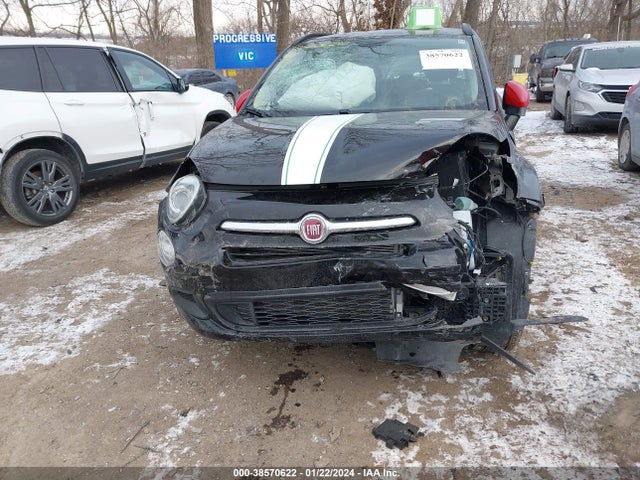 2017 FIAT 500X ZFBCFYAB7HP537478 Photo 5