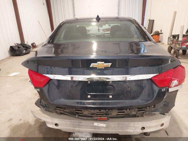 Chevrolet IMPALA 1LT 2018 2G1105S32J9109679 Image 17