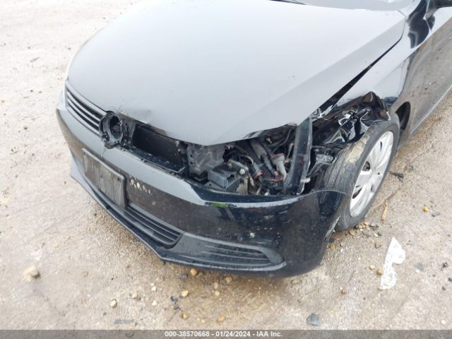 3VWD17AJ1EM263470 Volkswagen Jetta 1.8t Se
