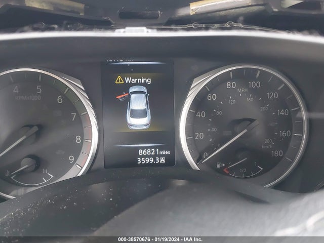 JN1EV7APXJM351961 Infiniti Q50 3.0t Luxe