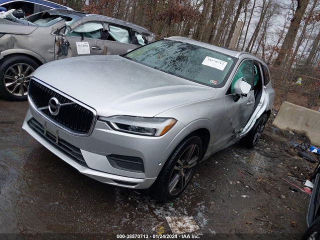 2018 VOLVO XC60 LYV102RK6JB113718 Photo 1