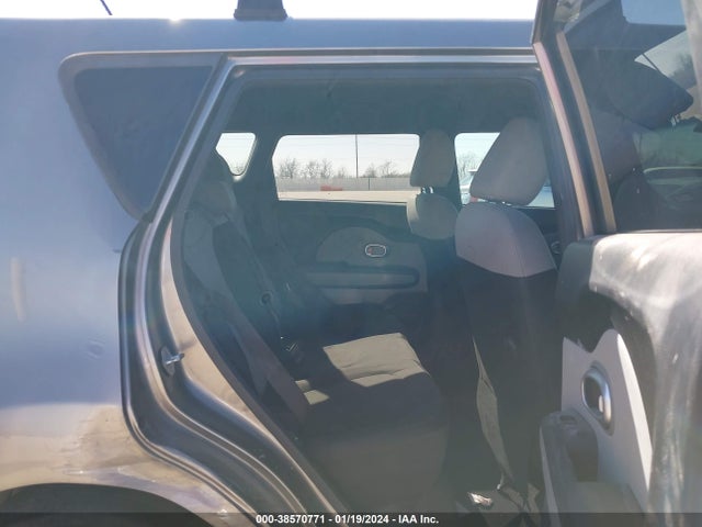 KIA Soul 2015 KNDJN2A25F7128557 Image 8