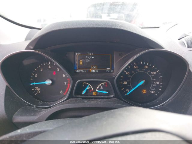 1FMCU0G93HUC04510 Ford ESCAPE SE