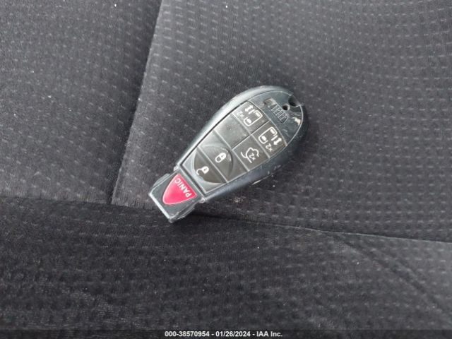 2C4RDGCG3ER121616 Dodge Grand Caravan Sxt
