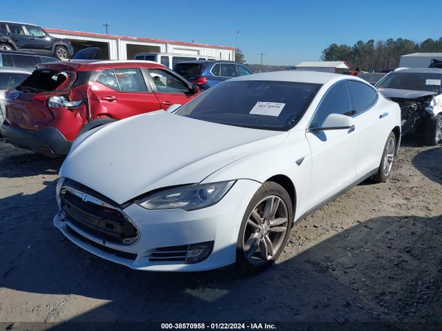 5YJSA1H13EFP60554 Tesla Model S P85