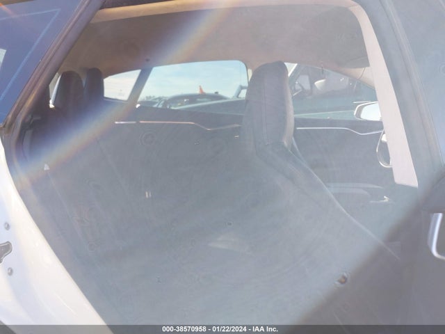 5YJSA1H13EFP60554 Tesla Model S P85