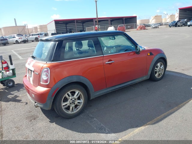 2013 MINI HARDTOP WMWSU3C58DT548433 Photo 3