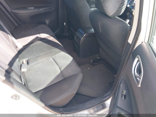 2016 NISSAN SENTRA SR VIN: 3N1AB7AP8GY222288